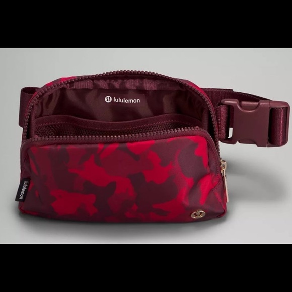 New year everywhere belt rabbit all over print , red multi - Picture 5 of 8